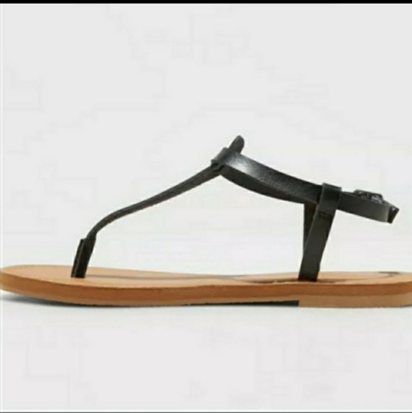 T STRAP THONG ANKLE STRAP SANDALS - Picture 2 of 2